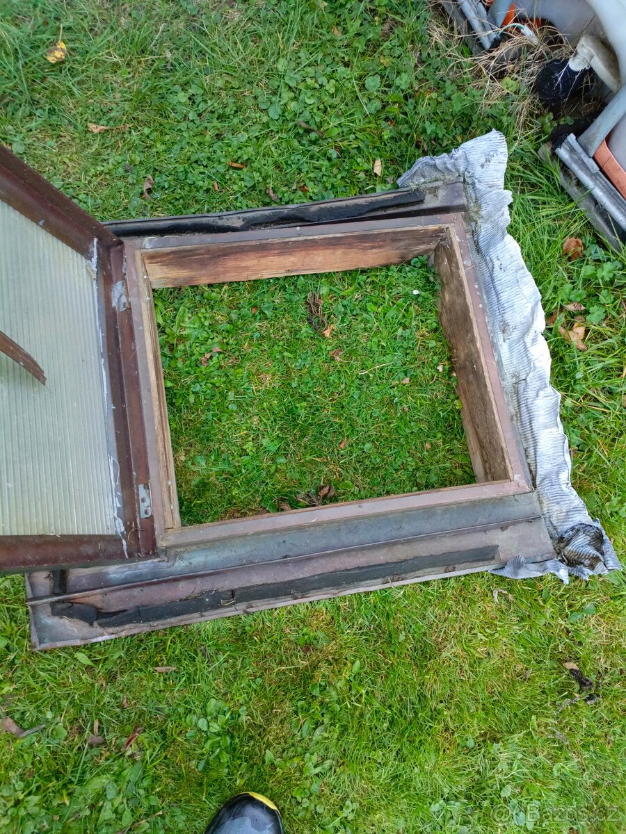 Měděný střešní výlez - 5