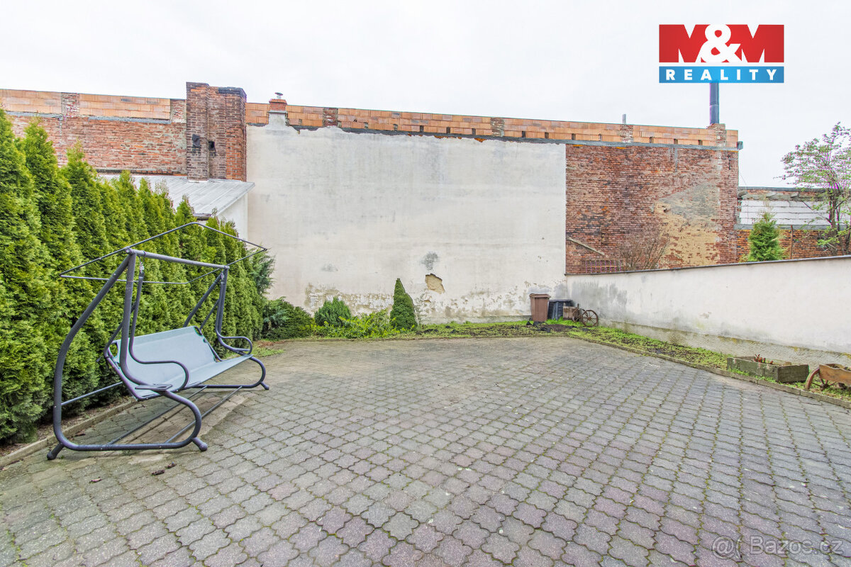 Pronájem bytu 3+1, 72 m², Krnov, ul. Bezručova - 5