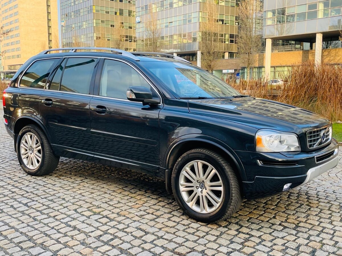 Volvo XC90 2.4D5 4x4 AUT NAVI SENZORY VÝHŘEV SERVISKA - 5