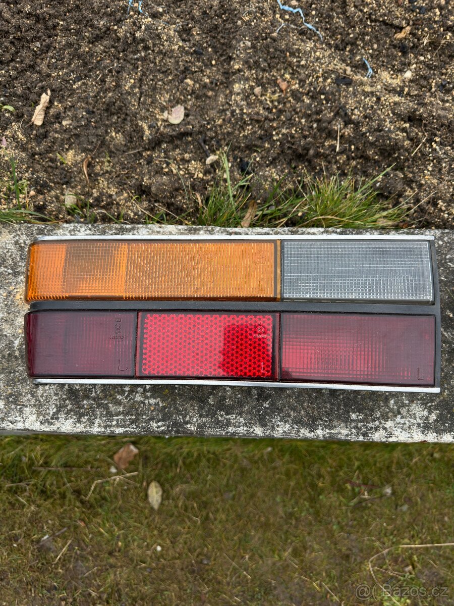 Audi 100 C2 - zadní světla - Hella - 5