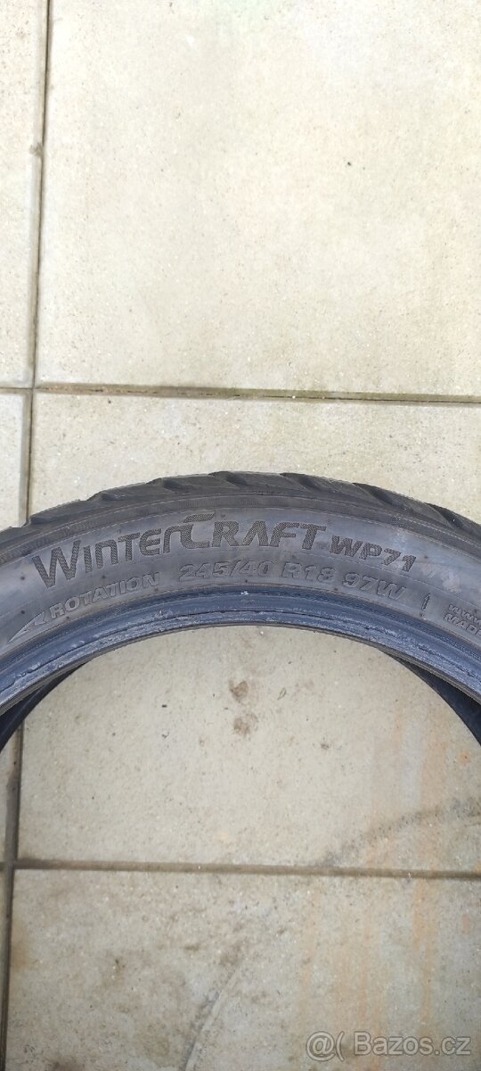 Kumho 245/40 r18 - 5