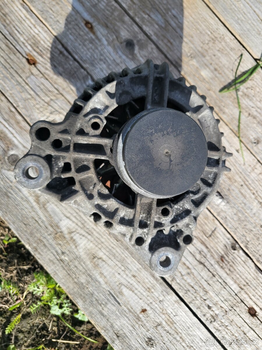 Alternátor Volkswagen Passat B 5,5 ( 3BG ) - 5