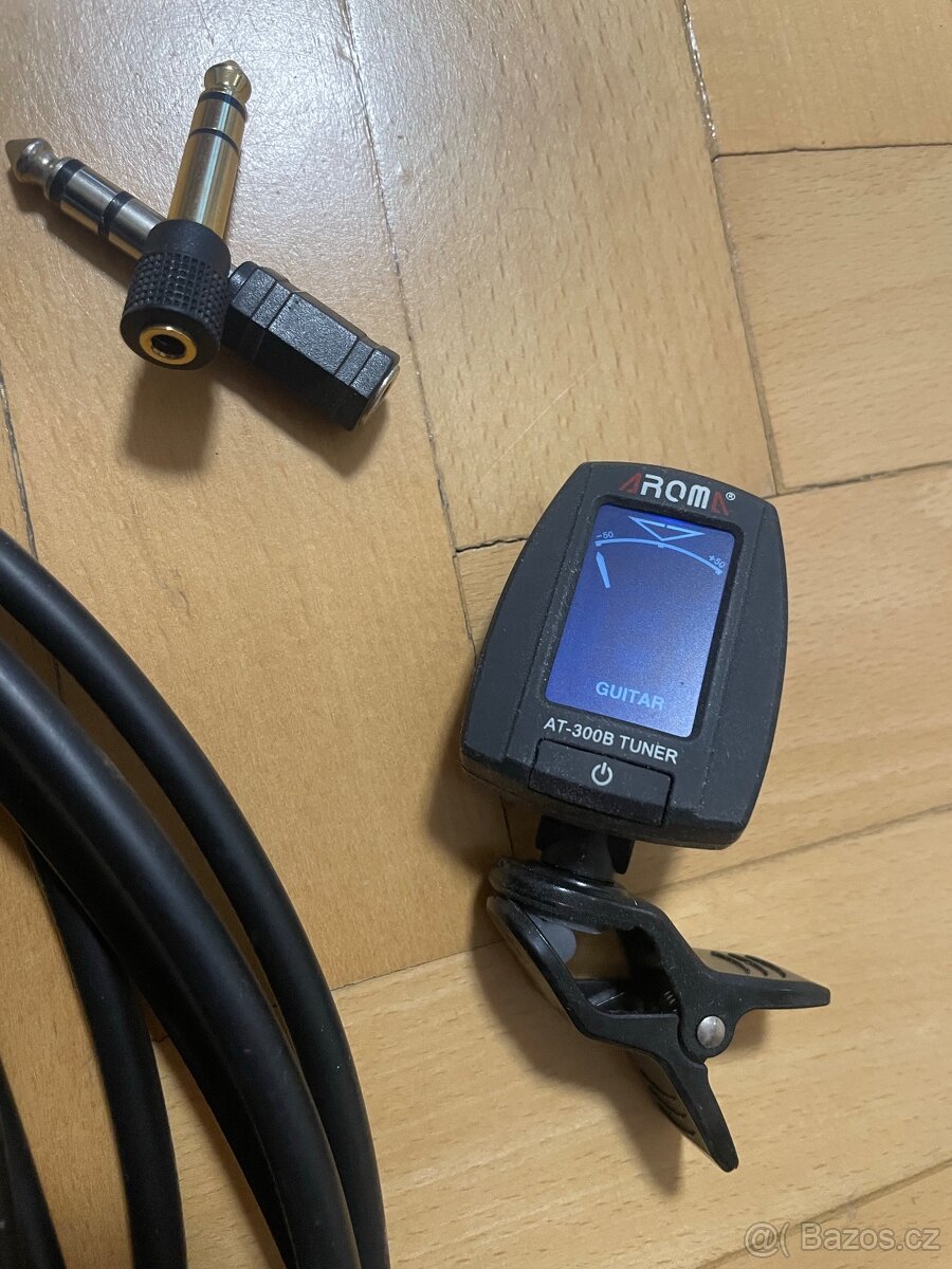 Jackson JS11 Dinky MR AH + LINE 6 Spider - 5