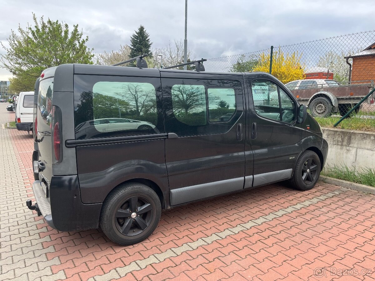 Opel Vivaro 2,5 CDTI - 5