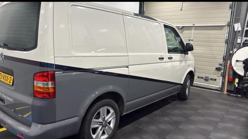 VW T5 Transporter 1.9 TDI 75 kW - 5