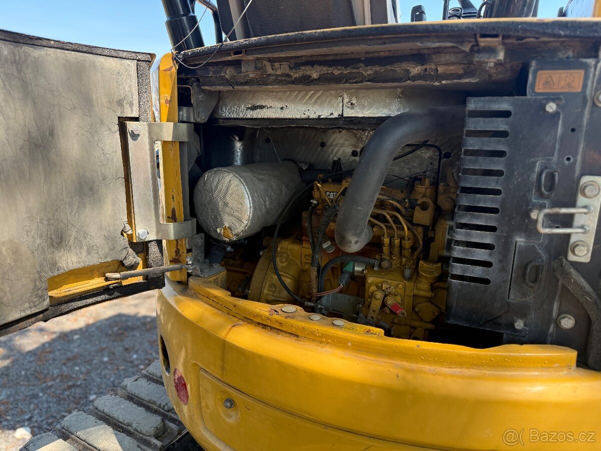 CATERPILLAR 303E - 5