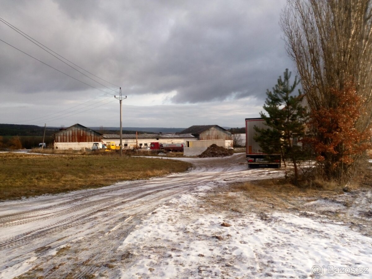 skladové a výrobní prostory, zařízená truhlářská dílna - 5