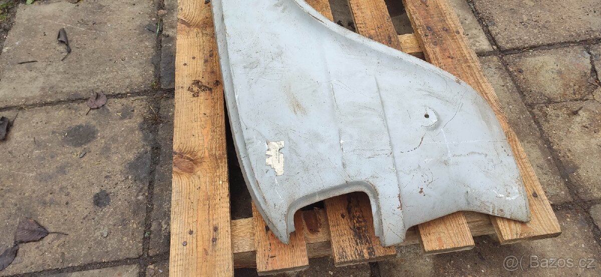 Levý Blatník škoda 120l typ M - 5