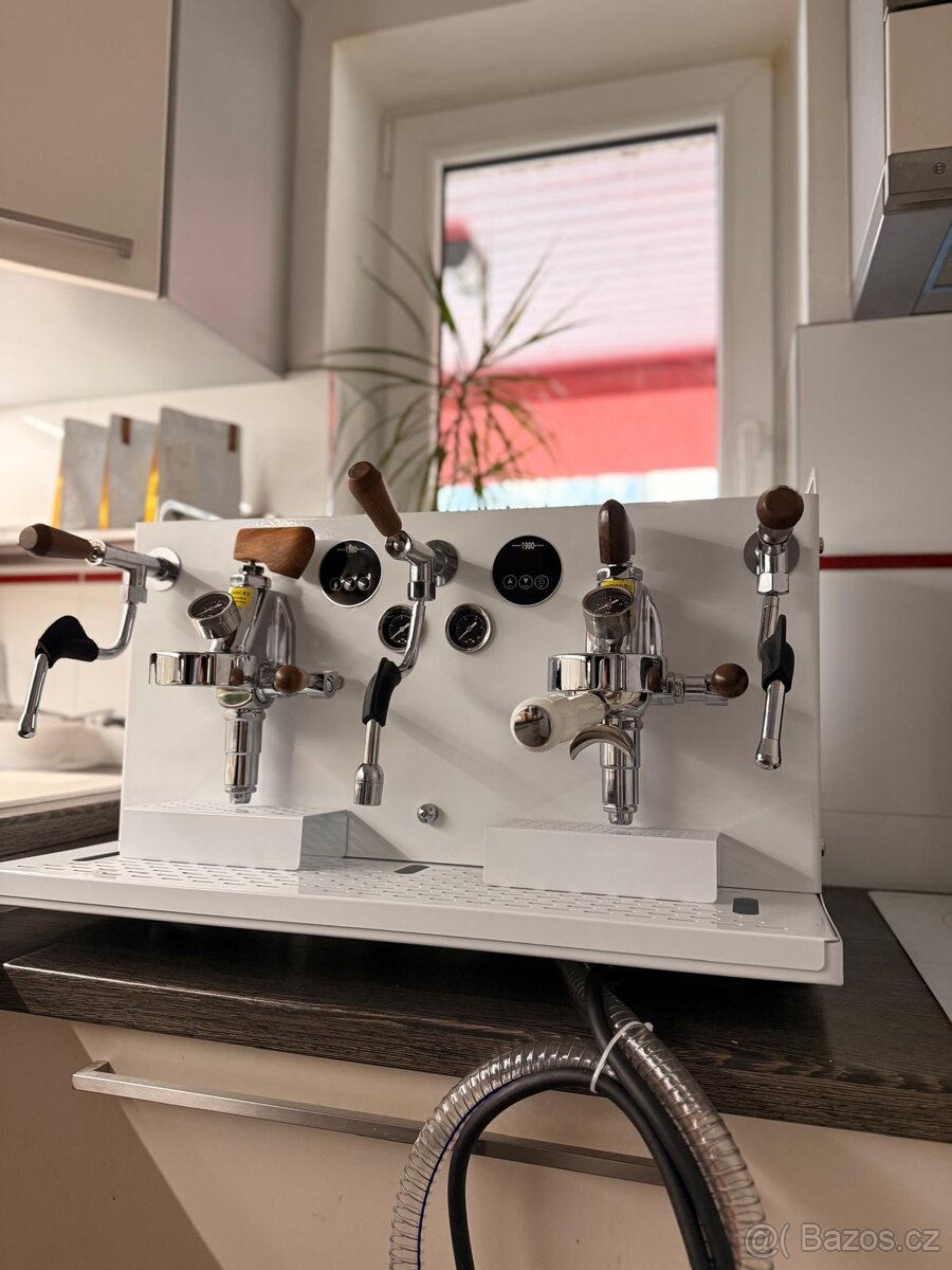 Profesionální Italský Kávovar - 5