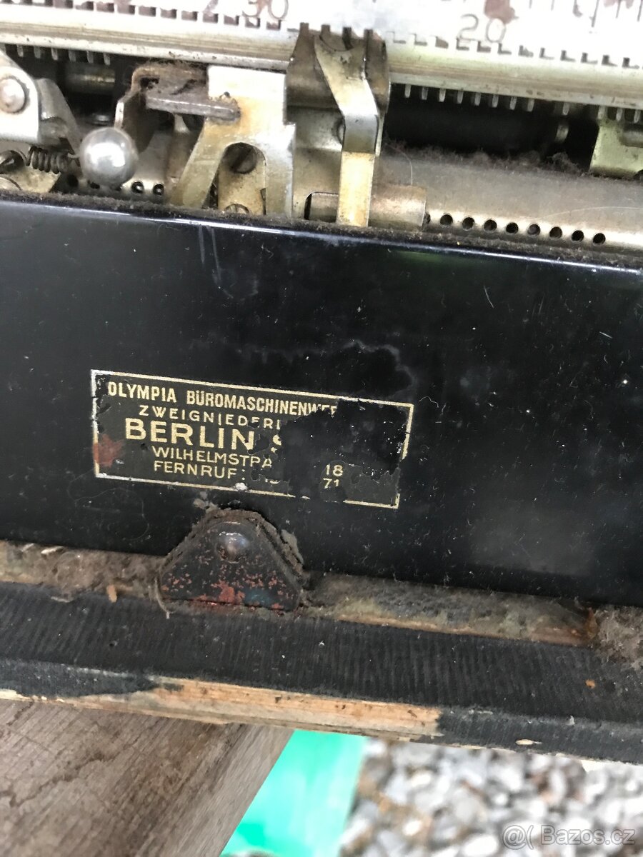 Psaci stroj Olympia - 5