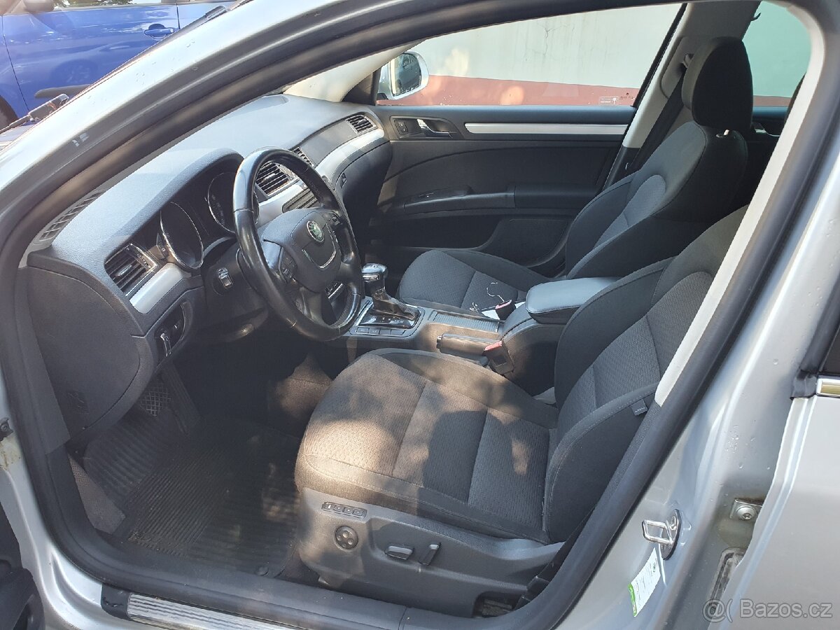 Škoda Superb Combi Elegance 2,0TDi 125kW DSG - 5