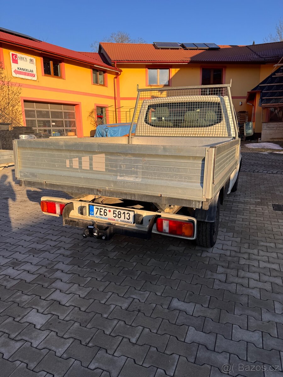 VW Transporter T5 Valník – 1.9 TDI, 63 kW - 5