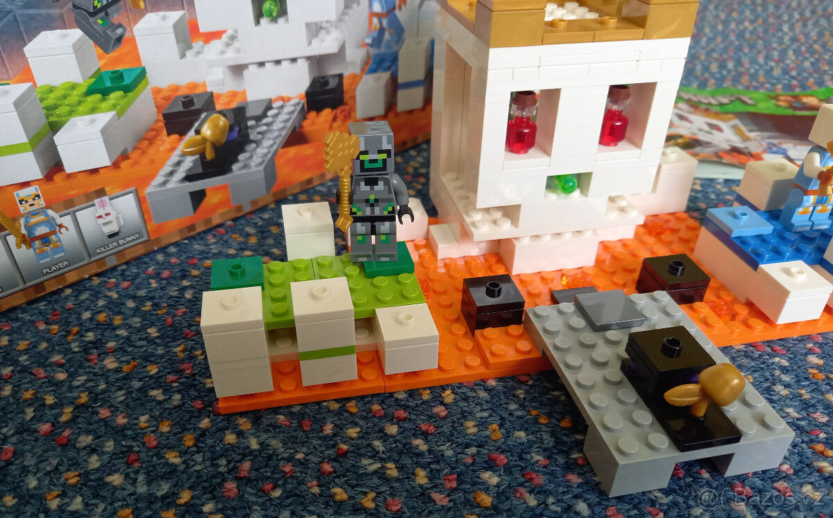 Lego Minecraft 21145 - The Skull Arena. - 5