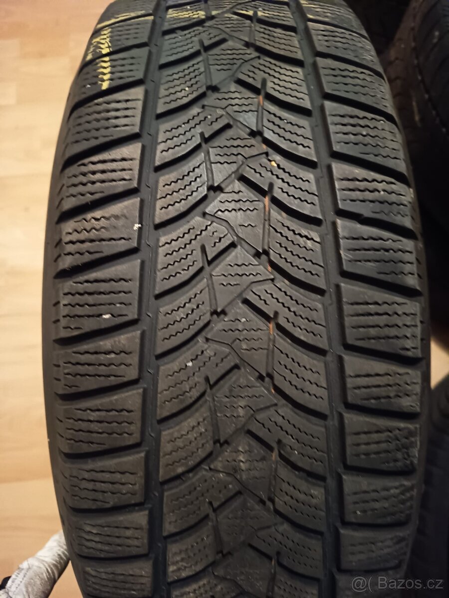 215/70R16 zimní - 5