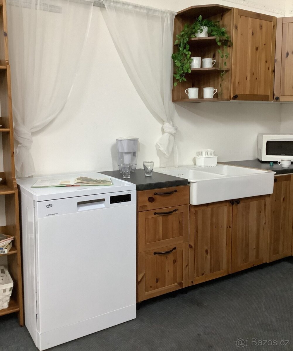 Selská kuchyně LARA - 5