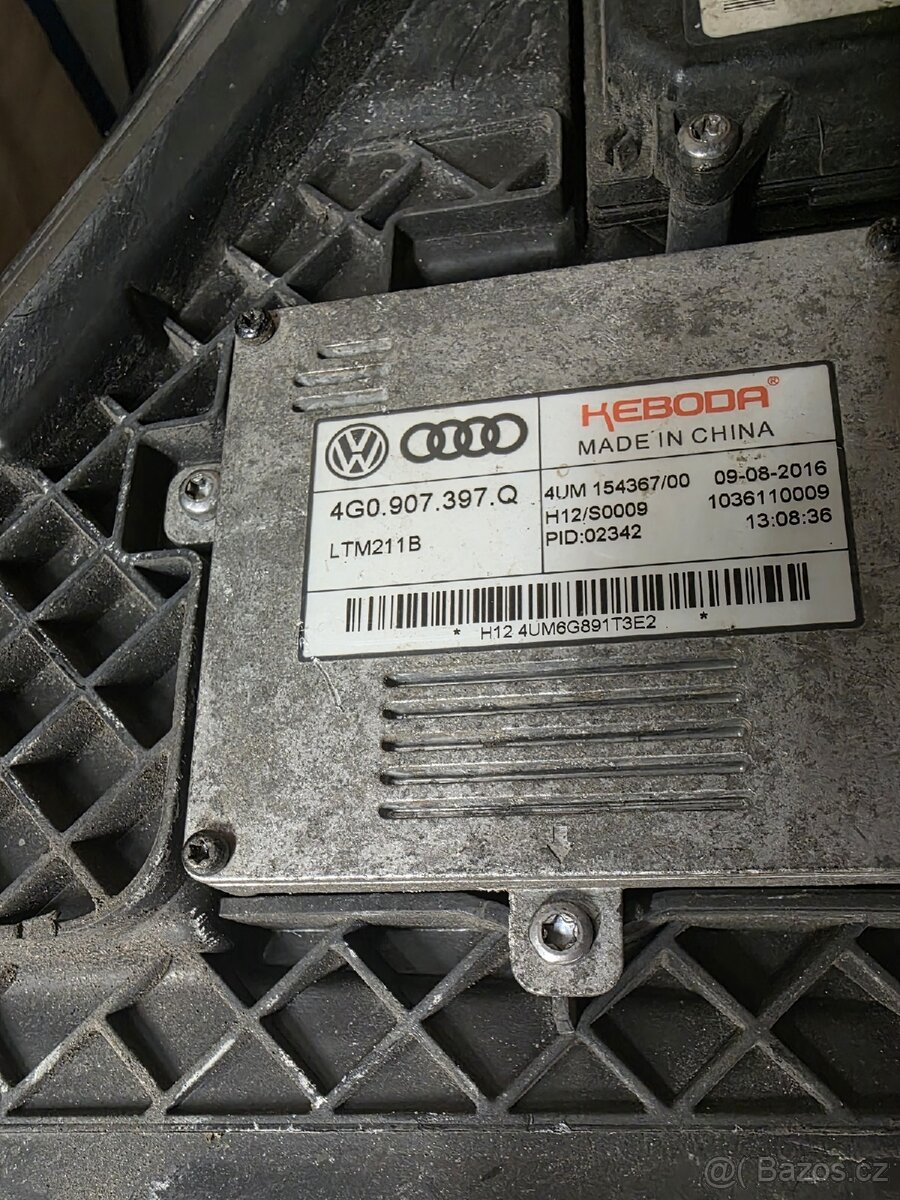 Světlo predni škoda superb 3 - 5