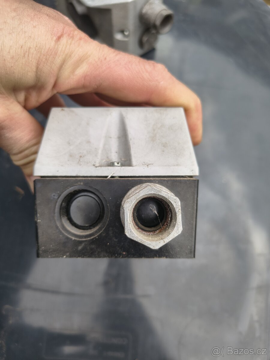 DDR motorový spouštěč M5 500/16–VEB Görlitz - 5