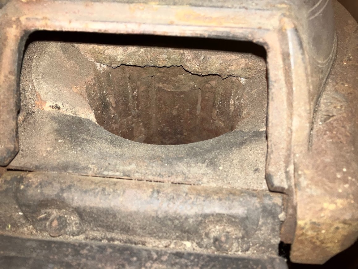 kamna, hystorická, pěkná. - 5