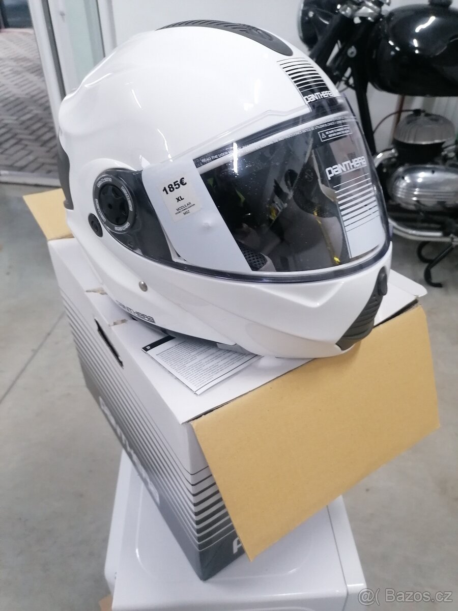 Přilba Patera vyklapeci - 5