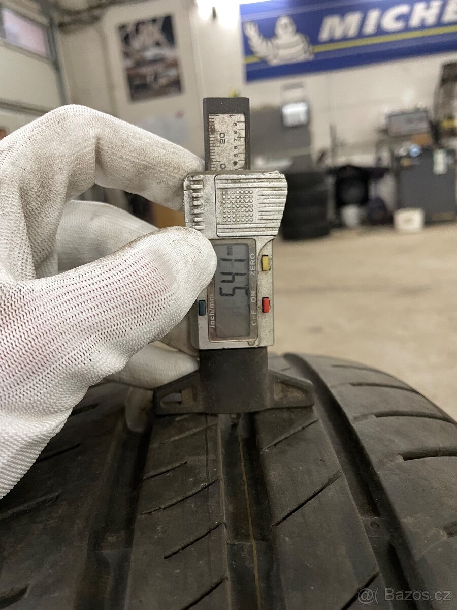 Nexen 205/55 R16 91V - 5