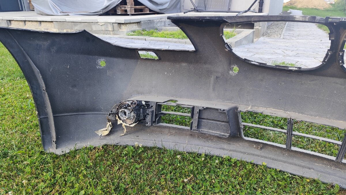 Nárazník BMW E61 - 5