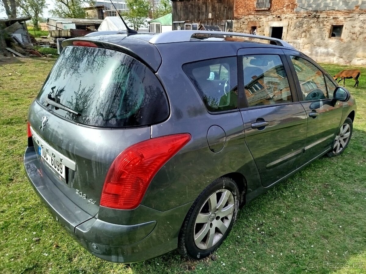 Peugeot 308 SW - 5