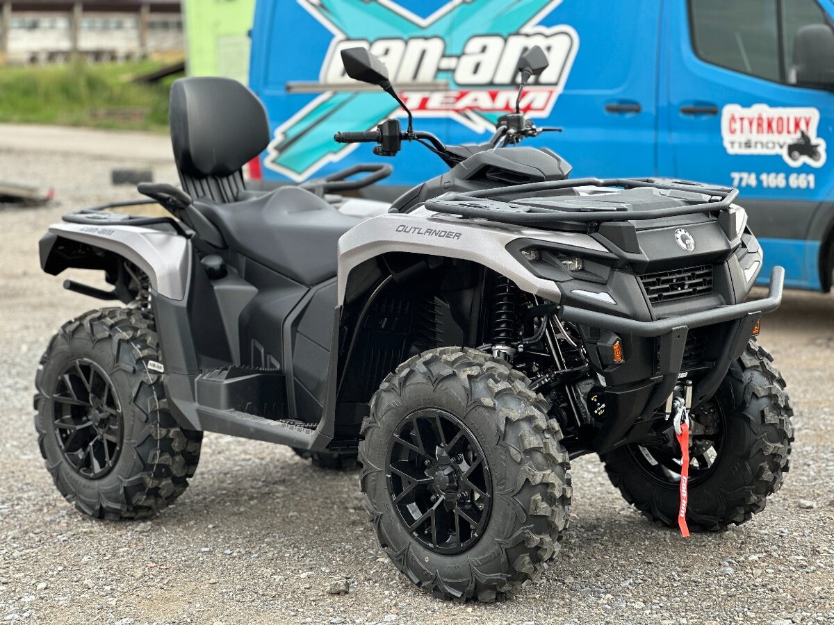Can-am Outlander Max 700 XT T3b - AKCE