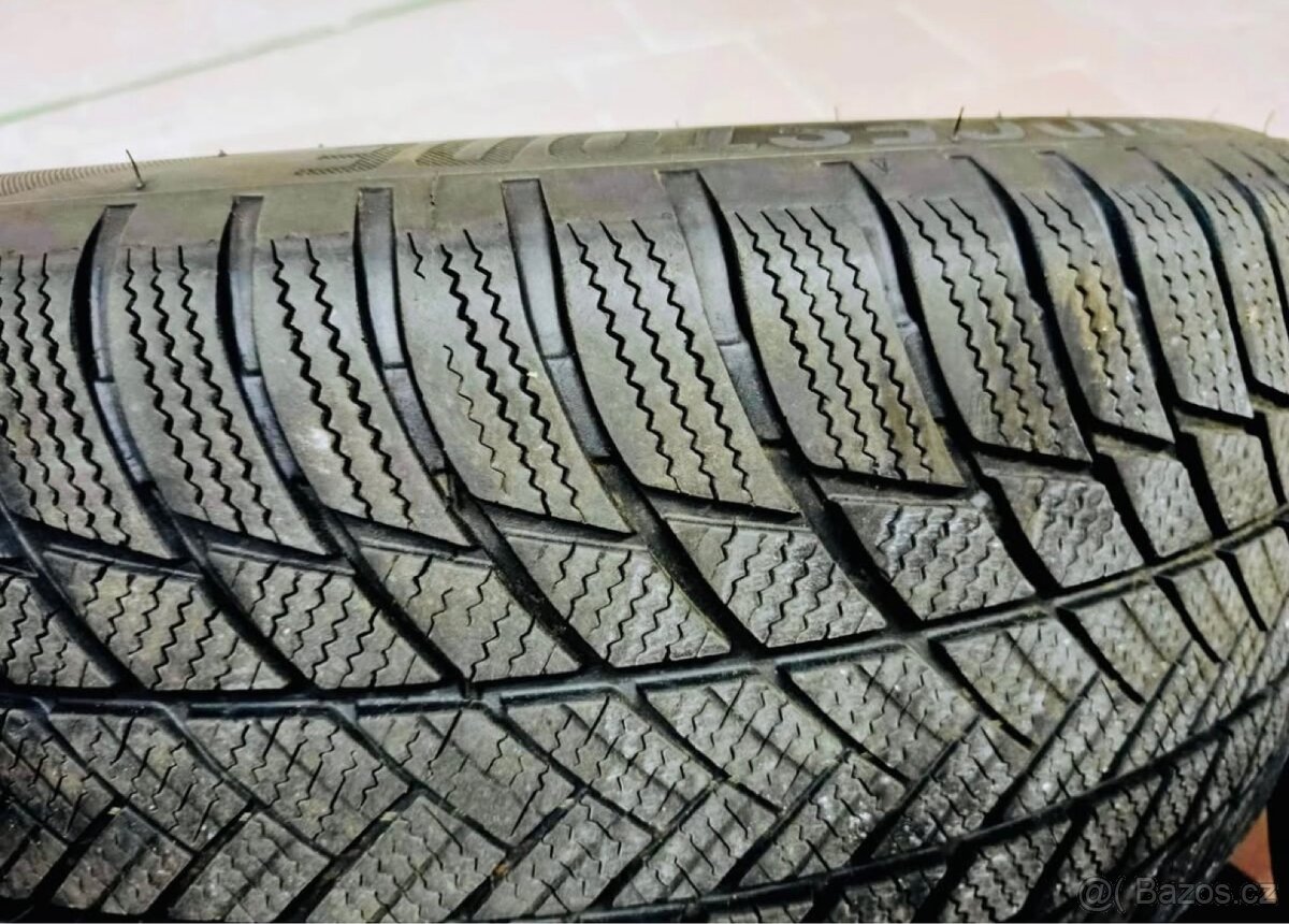 Alu kola AEZ R20 - 5