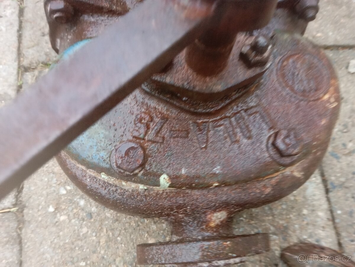 Ruční pumpa Lila 75 - 5