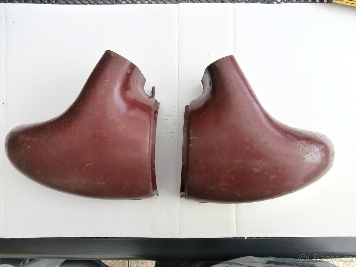 Motocykl veterán přední světlo plechy náhradní díly 900 kč - 5