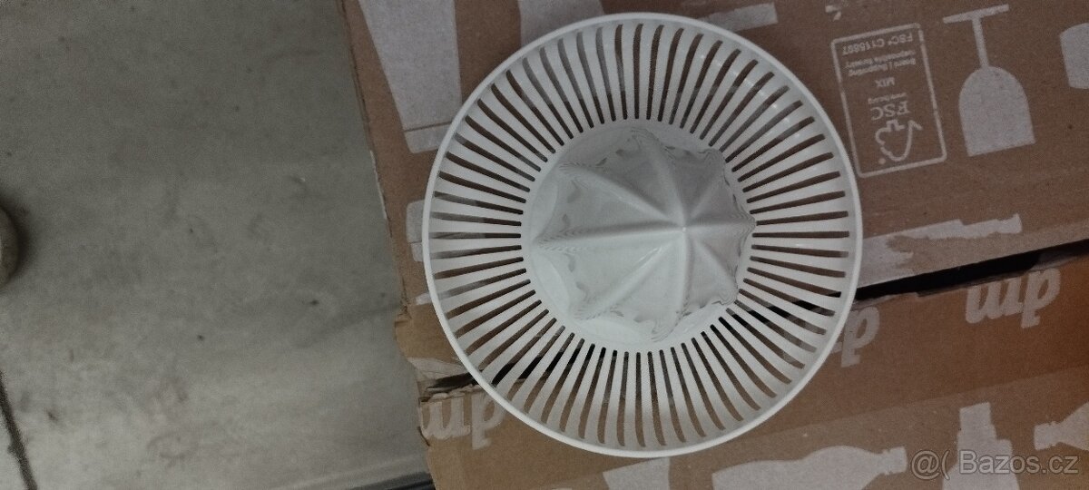 Odšťavňovač citrusů - 5