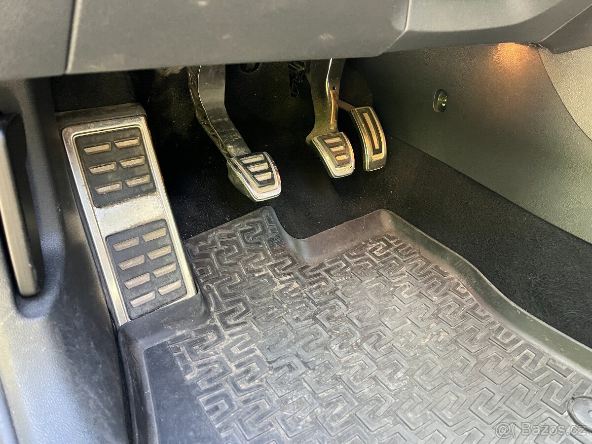 Škoda Octavia, 2.0 TDi, servis, záruka - 5