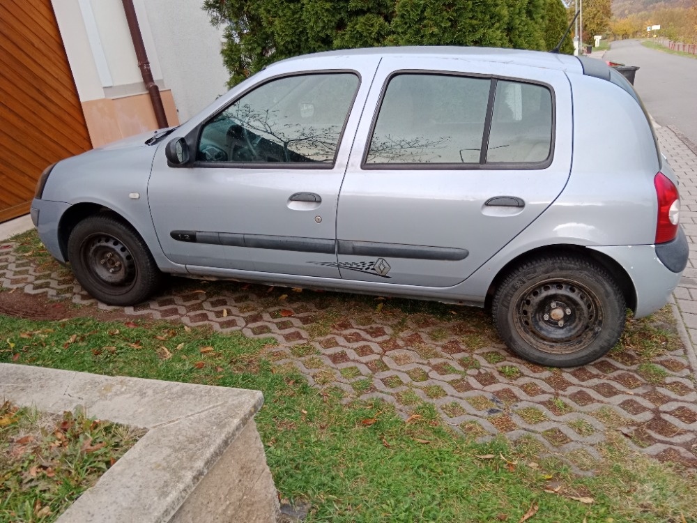 Zachovalé vozidlo Renault Clio 1,2 5dveřové - 5