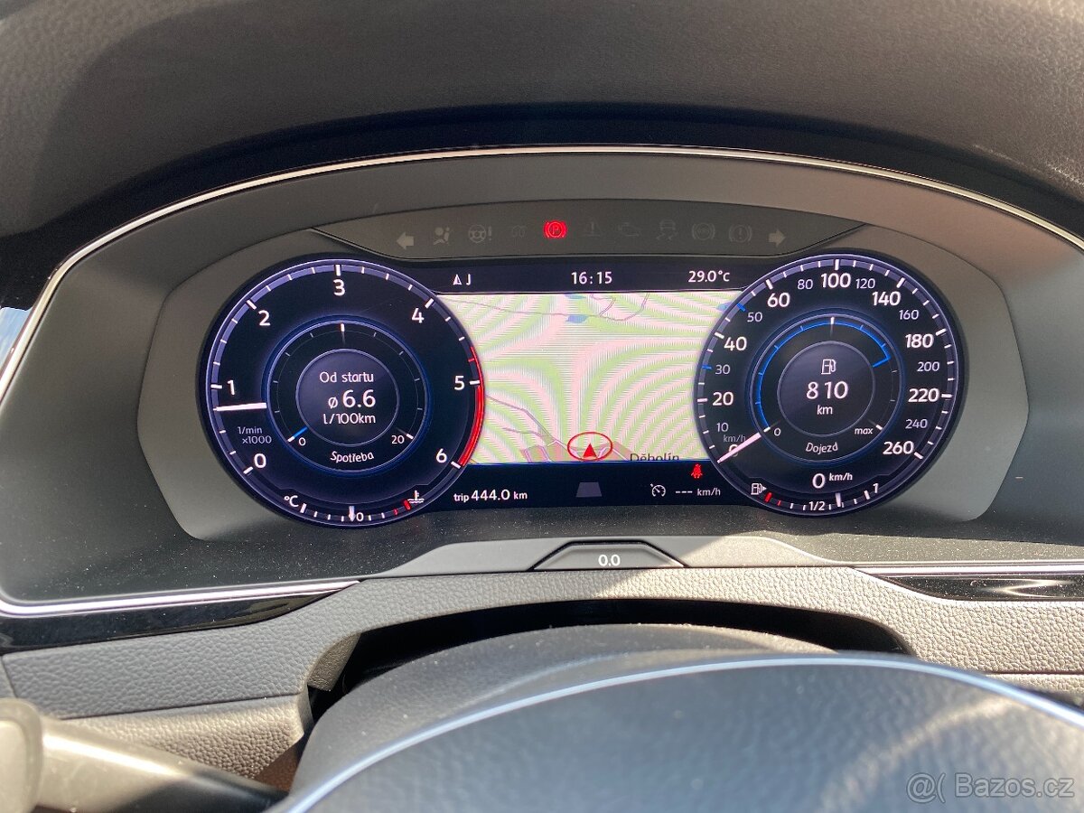 Volkswagen PASSAT B8 virtual cockpit - 5