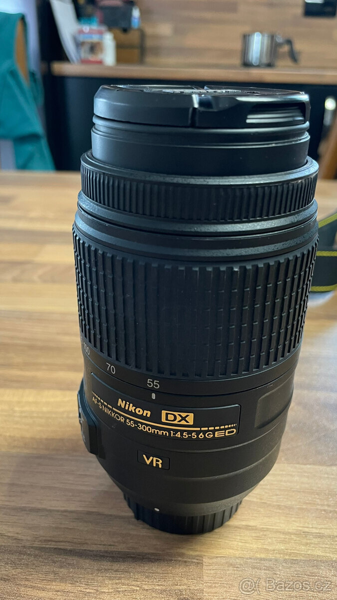 Nikon D5200 + objektivy a příslušenství - 5