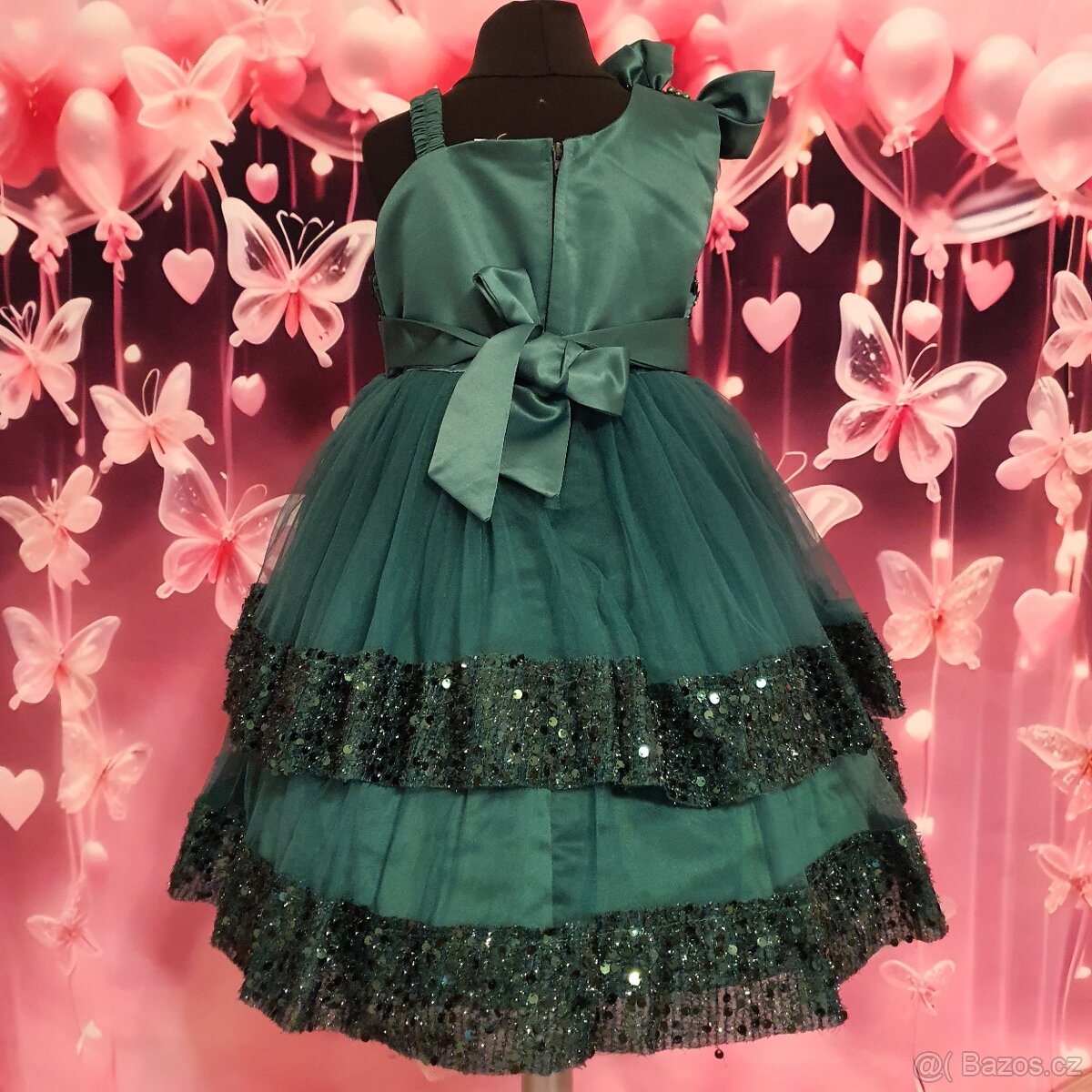 Dětské společenské šaty s flitry - 5