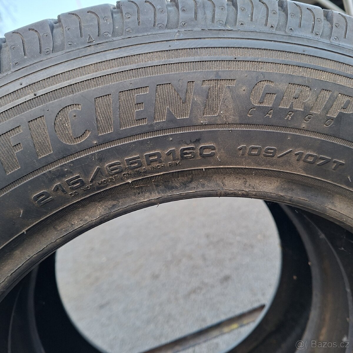Letní pneu 215 65 16C - 5