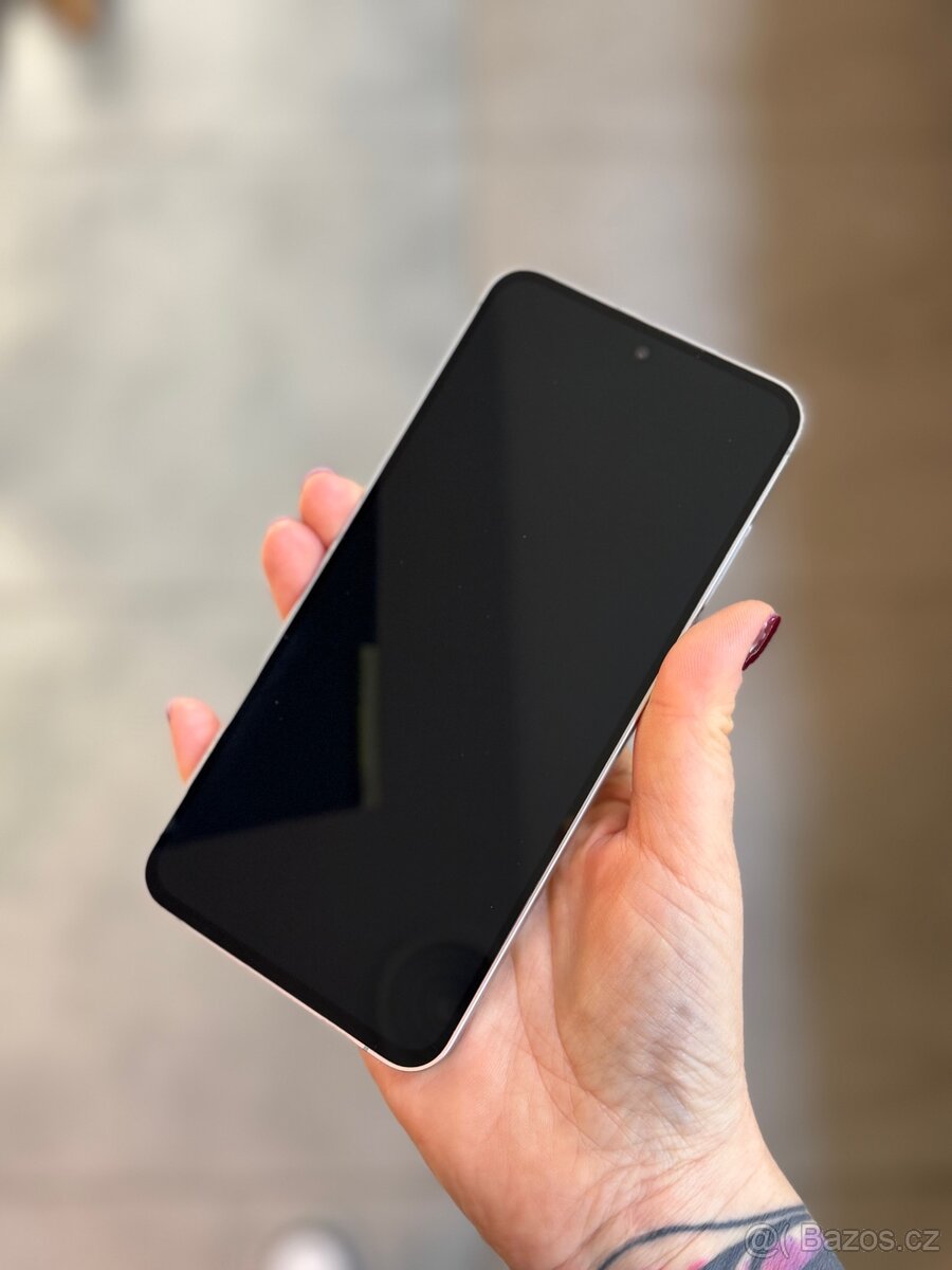 Samsung galasy S24FE - 5