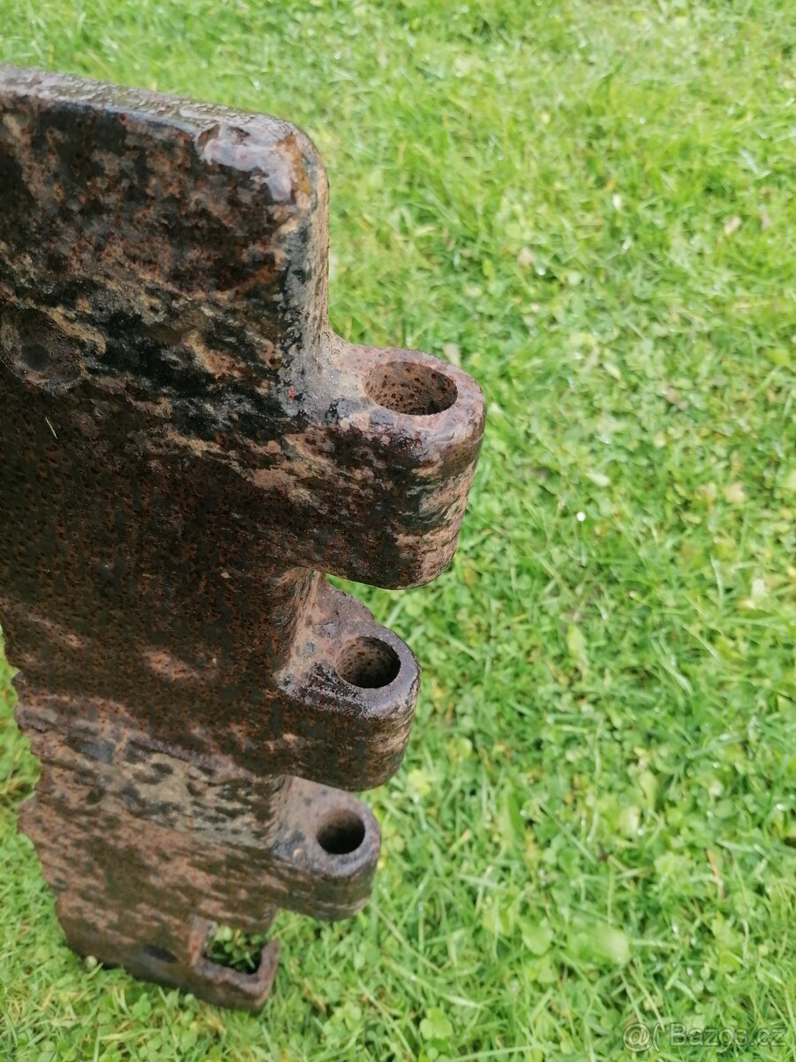 Tank T-34 kus pásu - 5