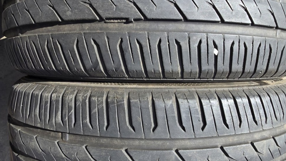 Letní pneu 295/35/21 Semperit - 5