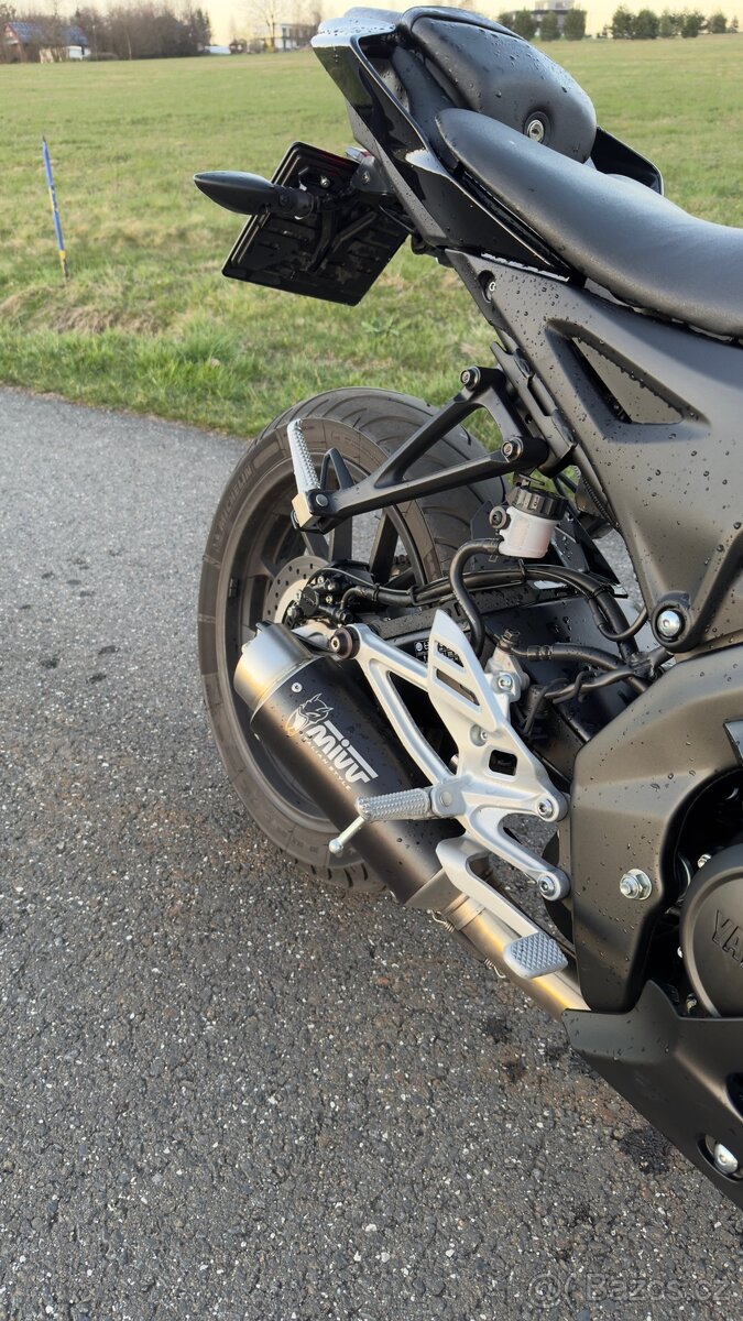 Yamaha YZF-R 125 - 5