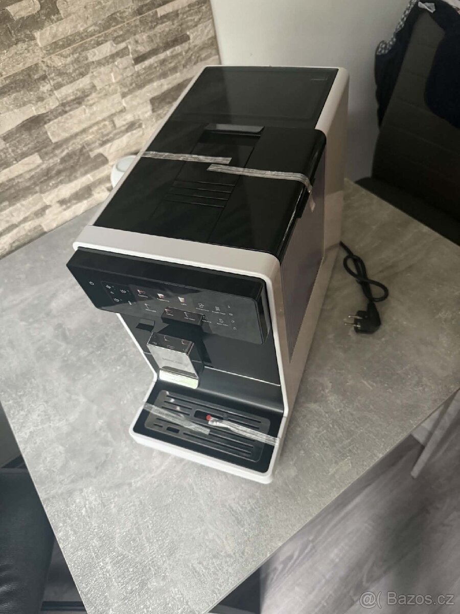 Automatický kávovar Sencor - 5