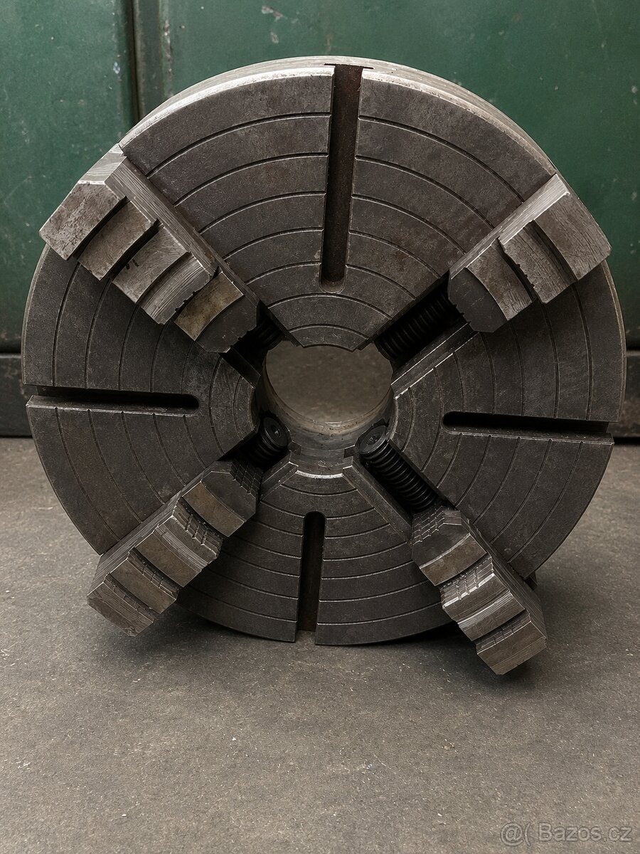 Korejský soustruh S1-250/1500 - 5