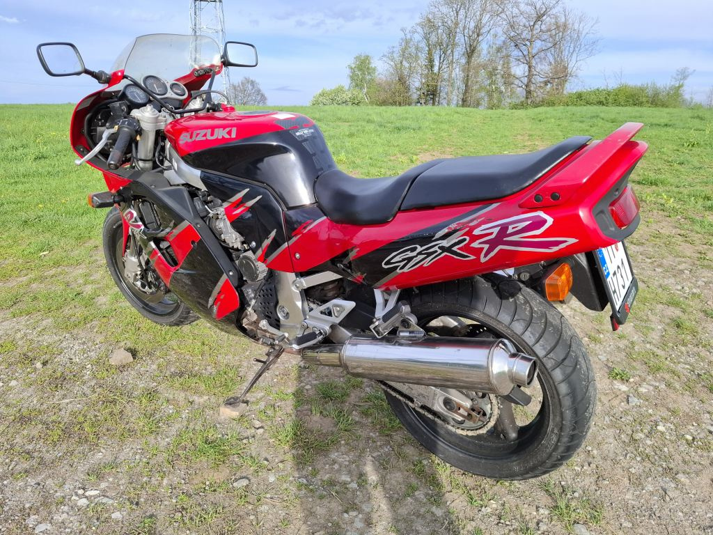 Suzuki GSX-R 1100 - 5