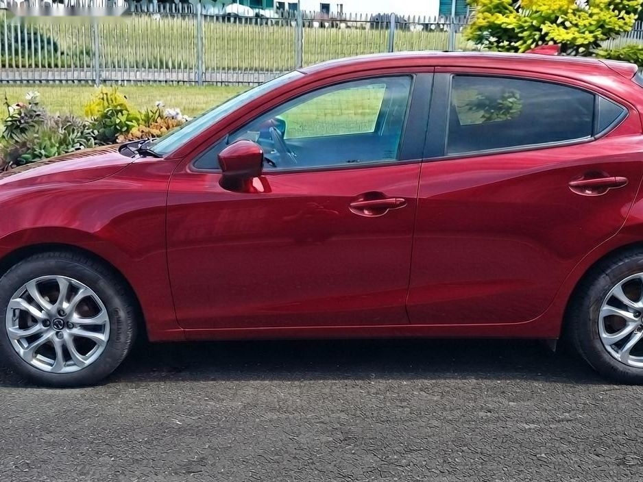 Mazda 2 - 5