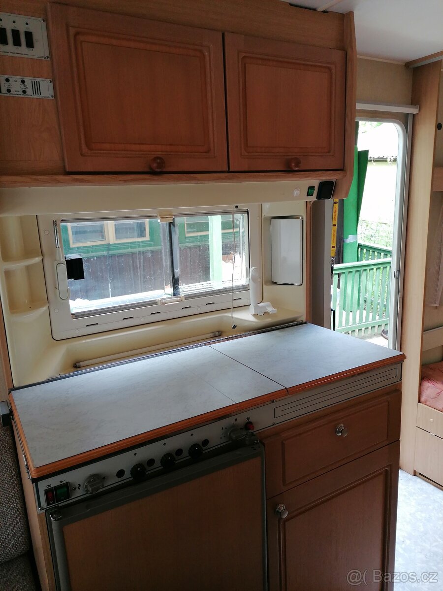 karavan chateau cantara 938 - 5