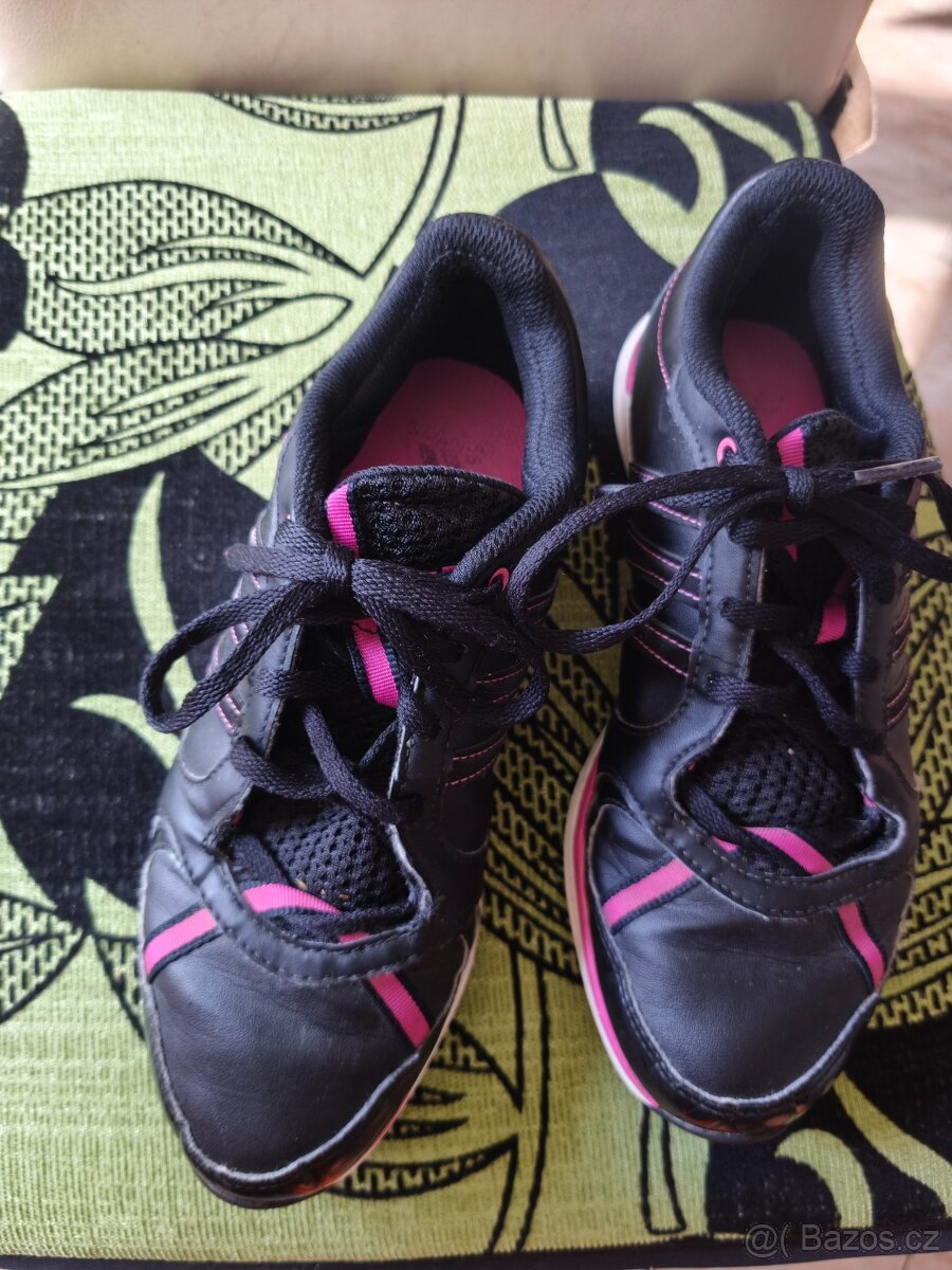 Dívčí botasky Adidas vel.37 - 5