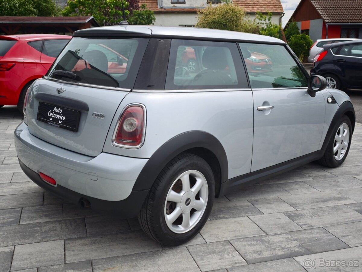 Mini Cooper ONE 1,4i 70Kw - 5