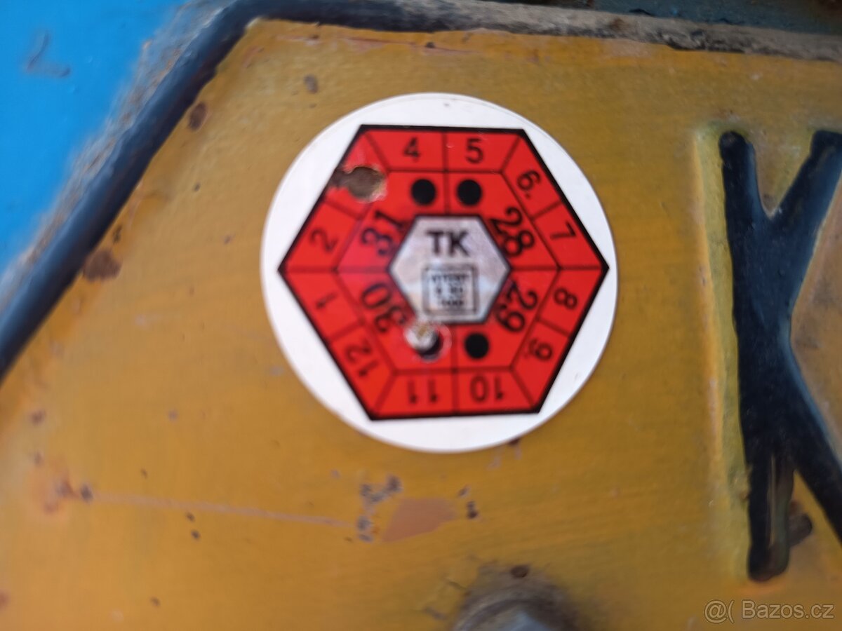 Prodám traktor - 5