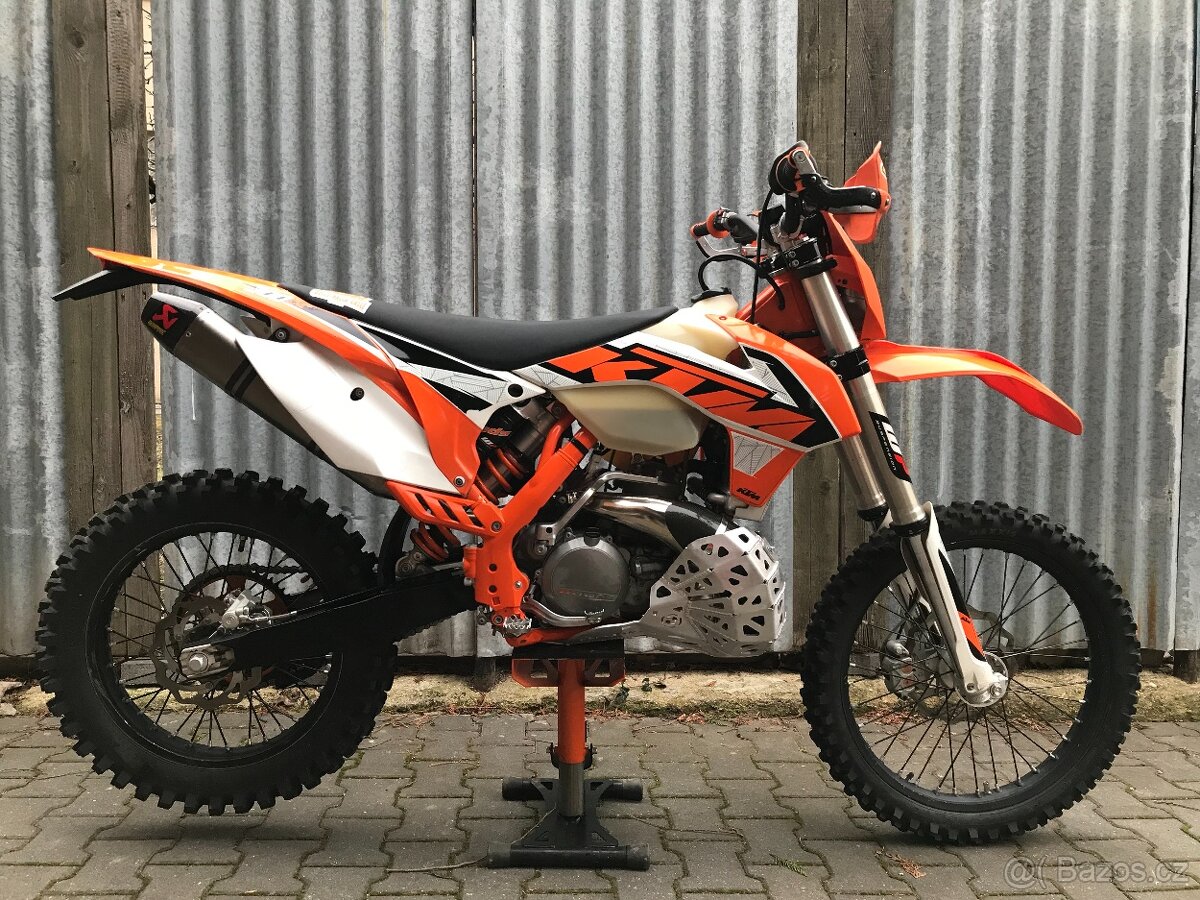 Laděné koleno FMF - KTM 250 / 300